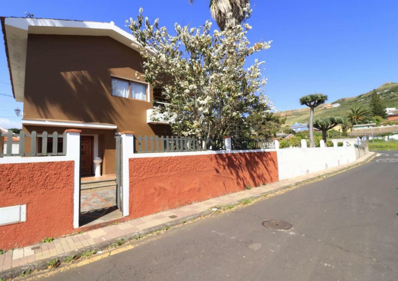 Villa Maruja La Laguna  Exterior photo